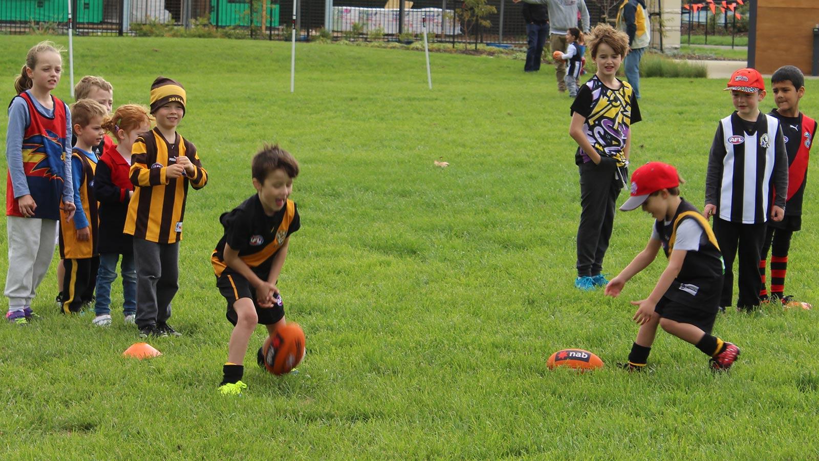 Sandhurst Auskick practice 1600x900